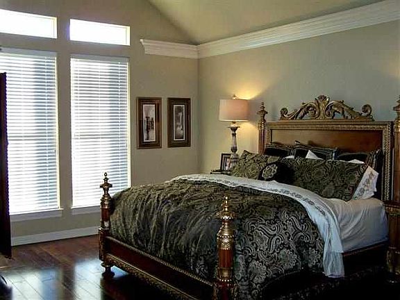 5th image of 7785 Deerchase Dr