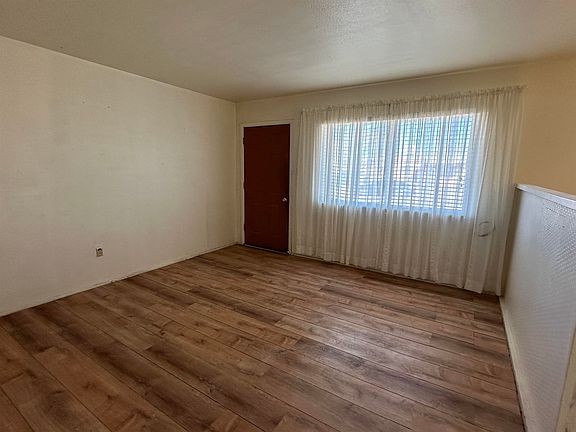 4th image of 600 Brookdale Dr