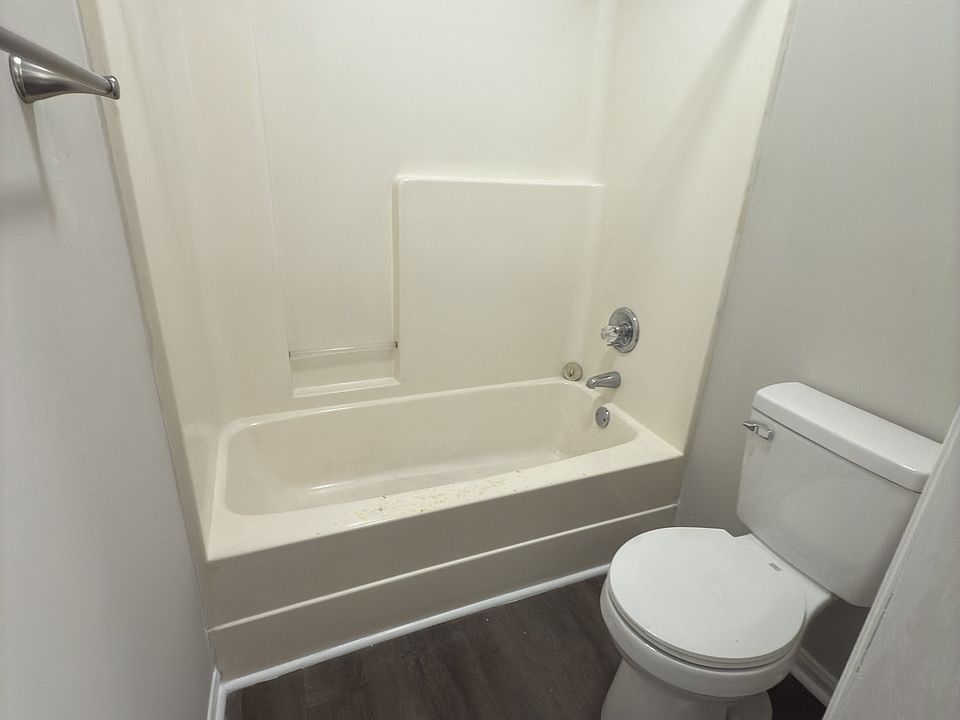 1st image of 2603 Guyer St #F