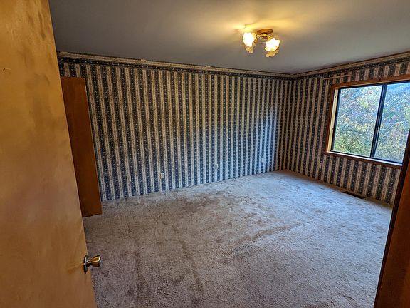 Main floor/Master Bedroom