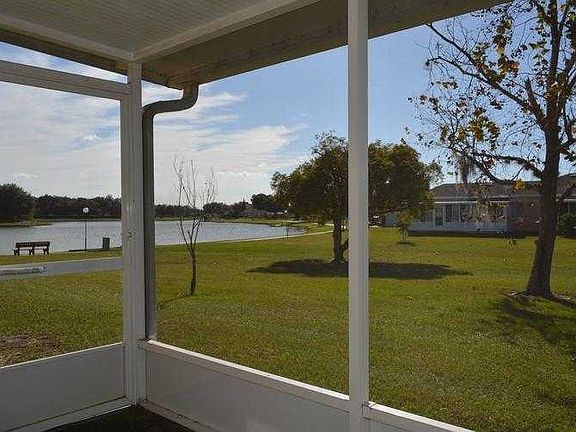 View out the other side of the screened lanai