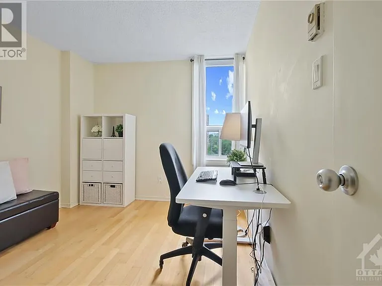 1177 Belanger Ave — Photo 23