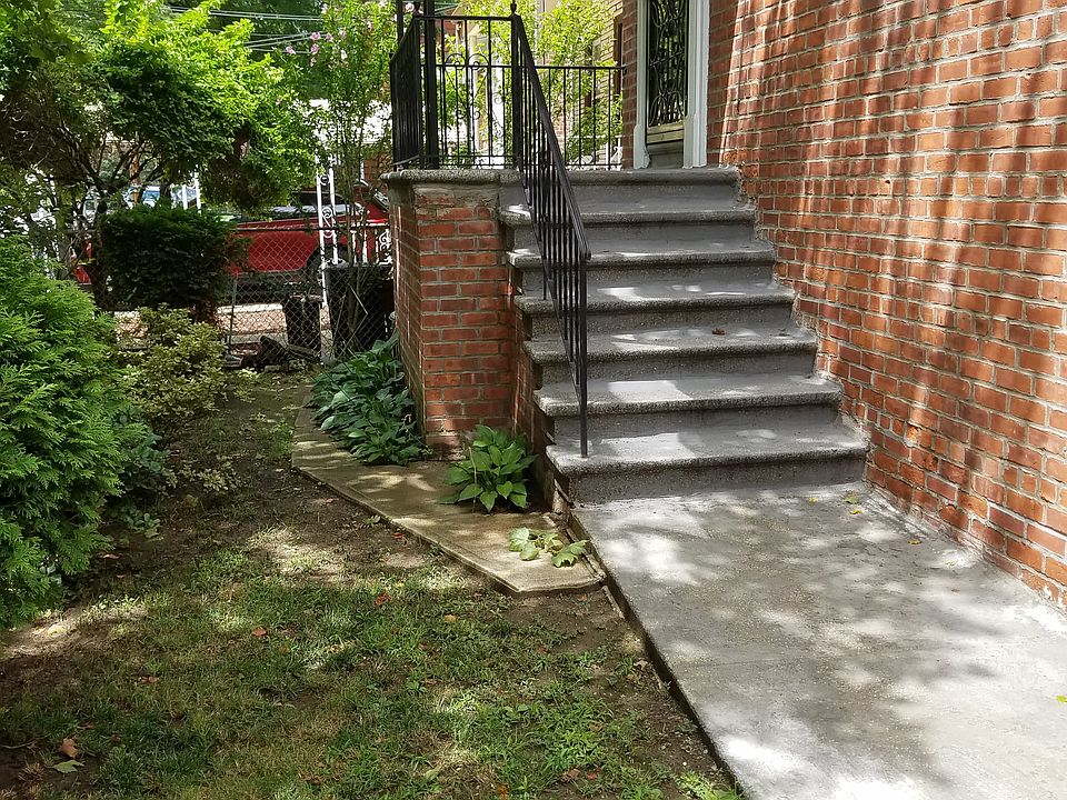 1st image of 4150 De Reimer Ave