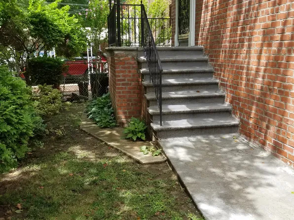 4150 De Reimer Ave, Bronx, NY 10466