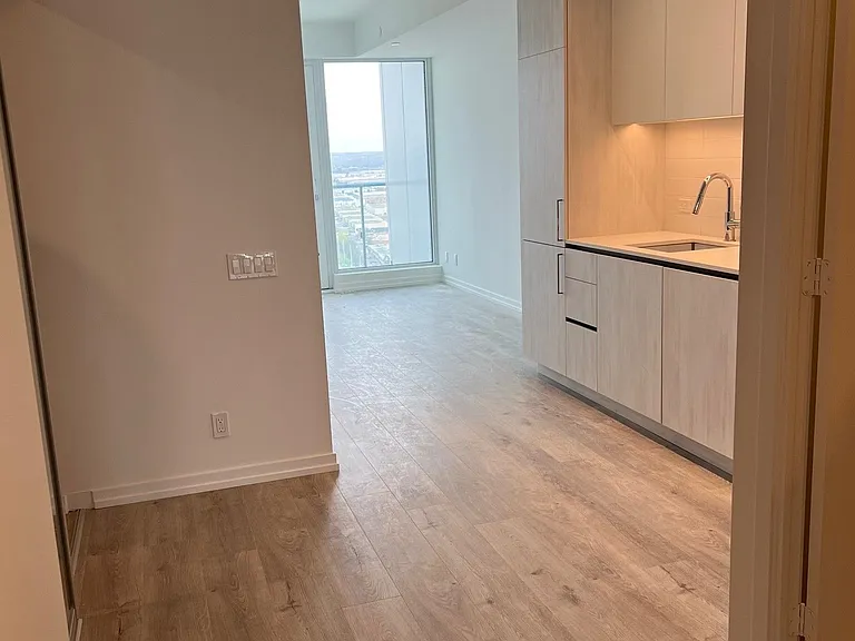 7890 Jane St #3107 — Photo 12