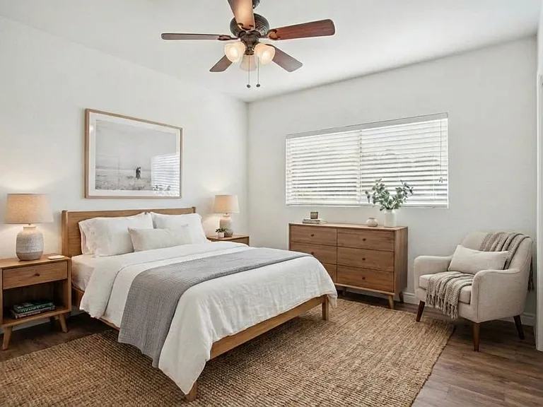 11000 Meadow Glen Way E — Photo 12