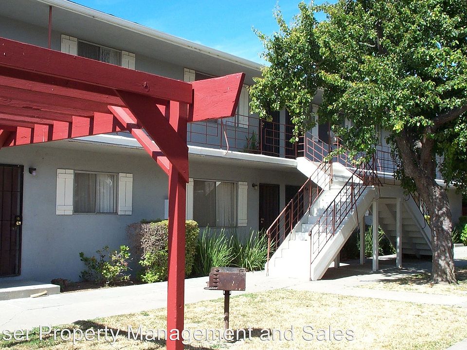2nd image of 505 N D St APT G