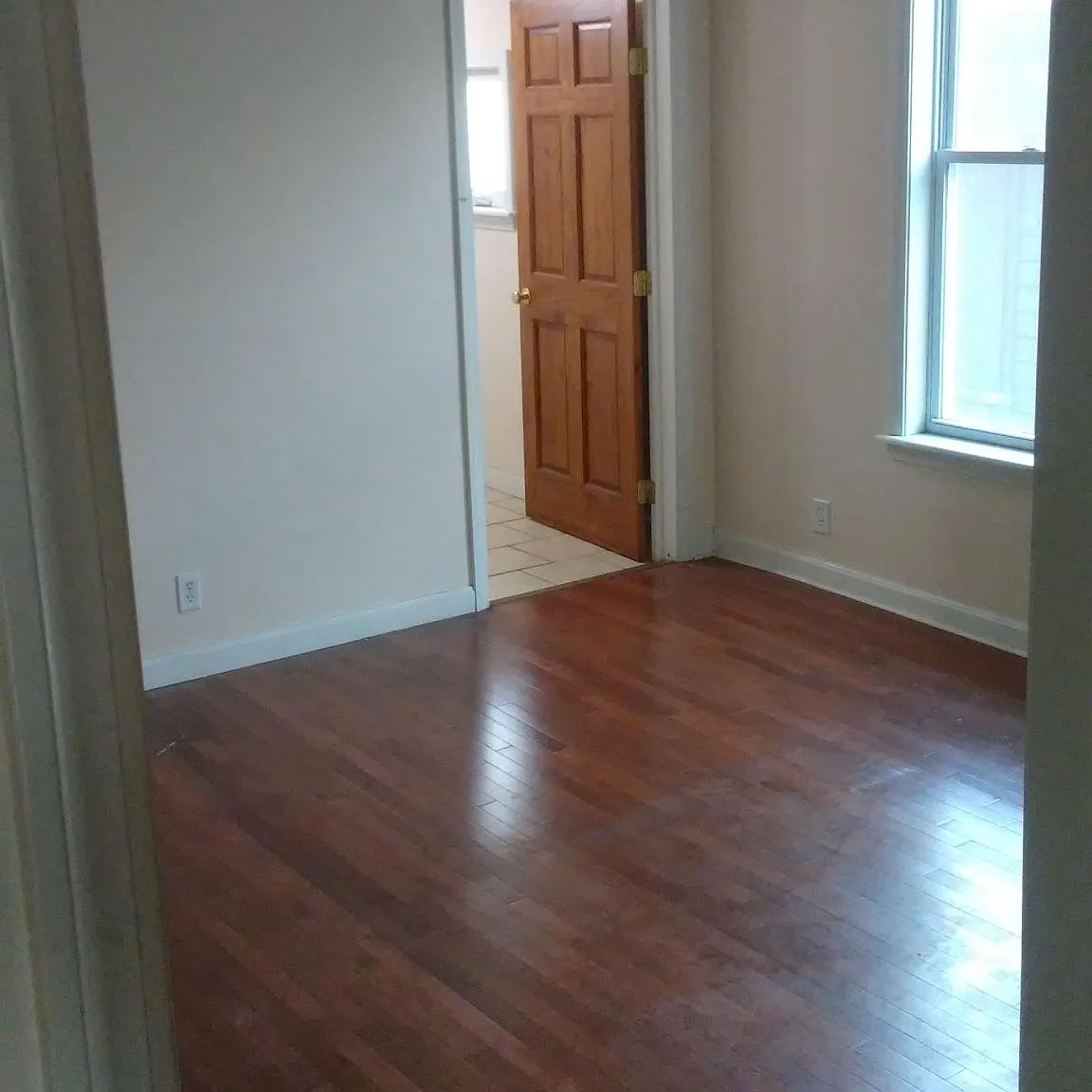 2 bed, 1055 sqft, $2,850 — Photo 2