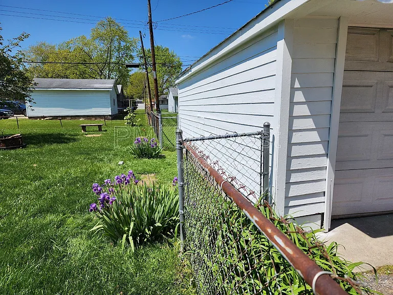 354 S Biltmore Ave — Photo 26