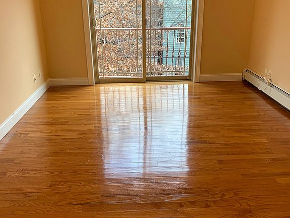 4th image of 25-65 36th St #3F