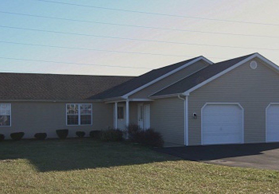 1st image of 532 Hilton Ct