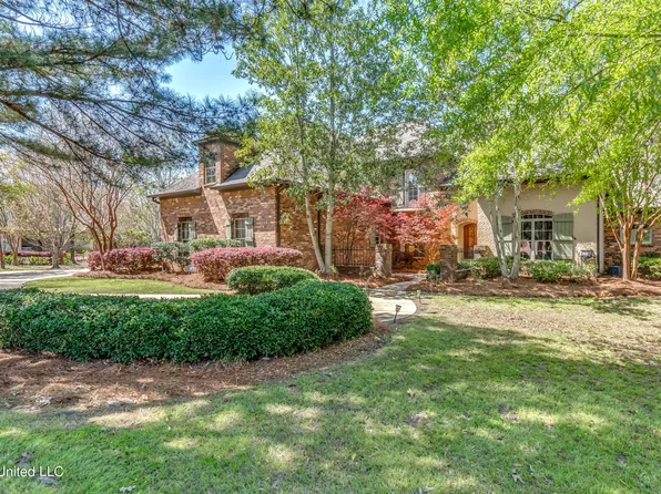 15 Eastbrooke Cir, Madison, MS 39110
