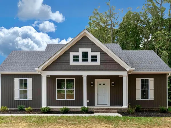 3898 Horseshoe Rd, Appomattox, VA 24522