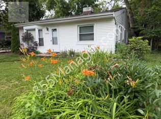 4020 Lanette Dr, Waterford, MI 48328