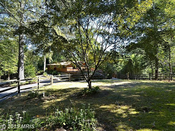 3rd image of 2543 Lavall Ct