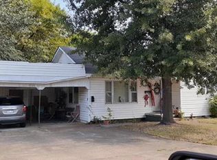 1002 W Vine Ave, Searcy, AR 72143