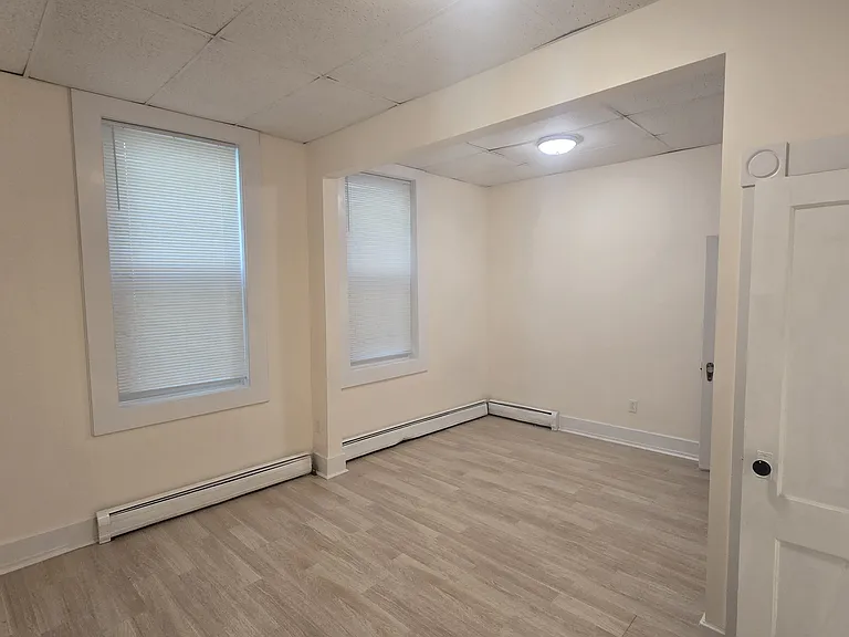 81 W Main St — Photo 3
