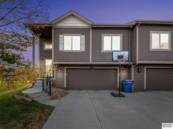 4820 N 177th St, Omaha, NE 68116