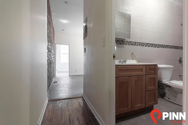 Rented by Pinn Realty | media 15