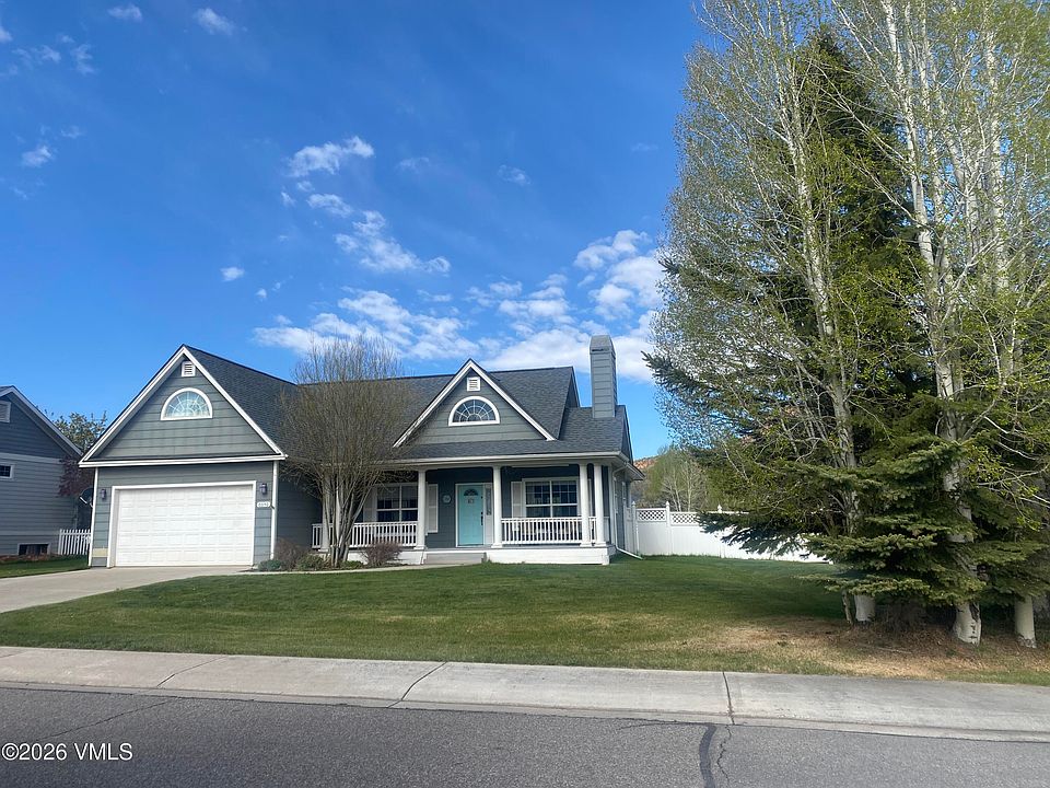 2nd image of 50 Autumn Glen St