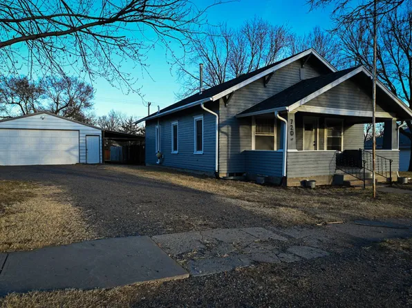 720 10th St, Beaver City, NE 68926