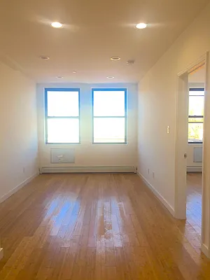 Rented by Perl Group Real Estate | media 13