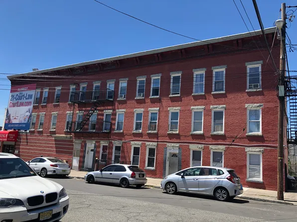 369 New St APT 8, Perth Amboy, NJ 08861