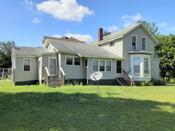 1012 1st Ave #4, Eau Claire, WI 54703