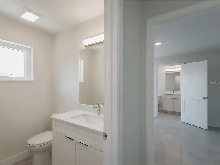310 Hibiscus St #B — Photo 33
