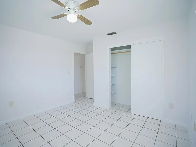 1193 S Alhambra Cir — Photo 23