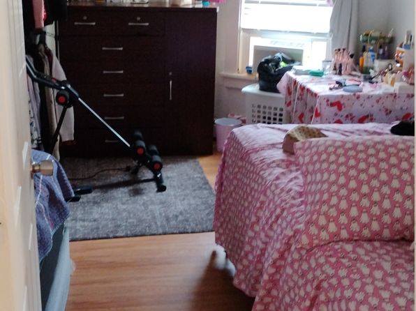 65 Bloomfield Ave #1