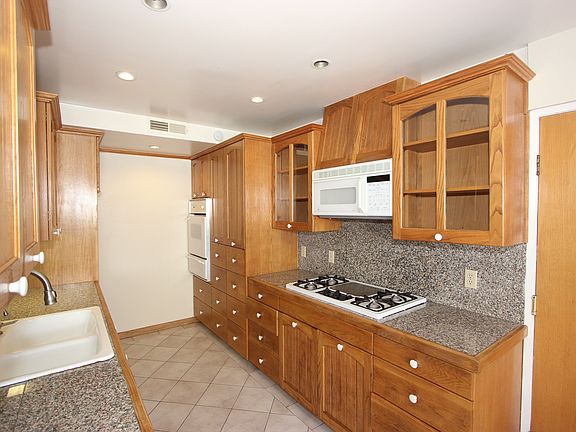 Nice Updated kitchen