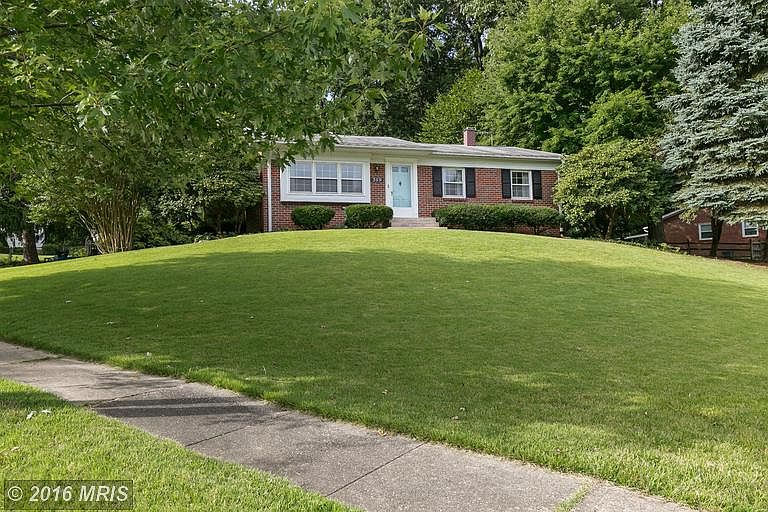 1st image of 309 Forest Valley Dr
