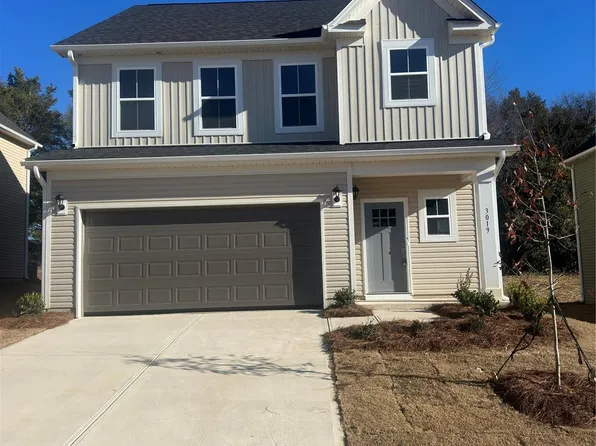 3019 Breslin St, Charlotte, NC 28214