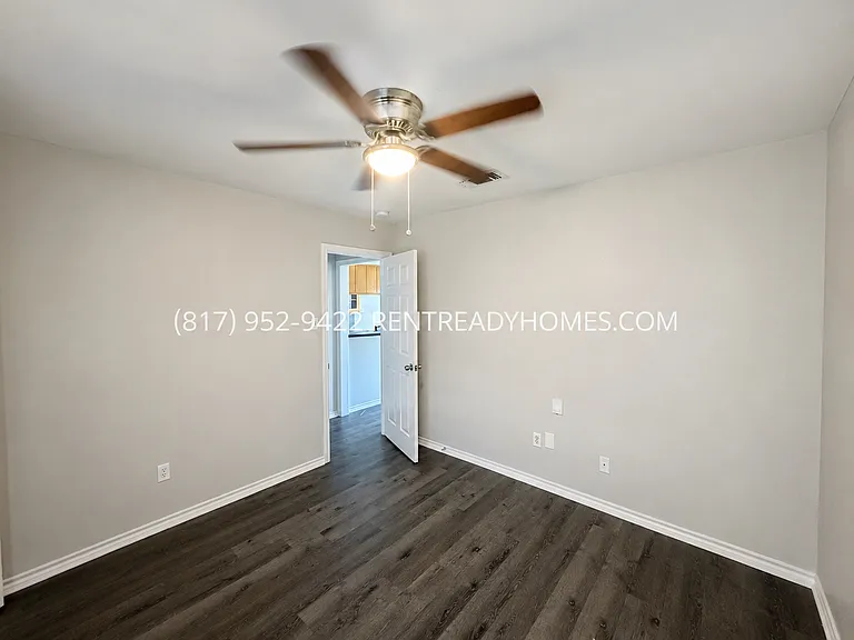 120 Clover Ln — Photo 10