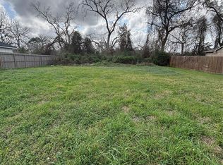 2510 Ridgewood Dr, West Columbia, TX 77486