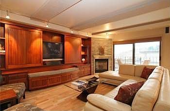 2nd image of 9201 NE Juanita Dr APT 304