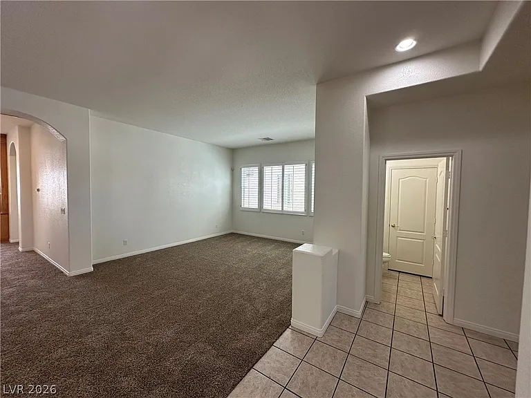3008 Teal Beach St — Photo 5