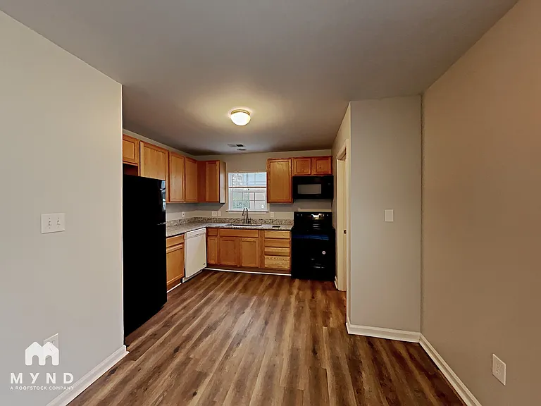 6409 Barrington Dr — Photo 5
