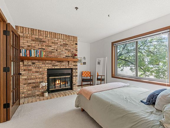 3rd image of 2100 Ridge Dr APT 22