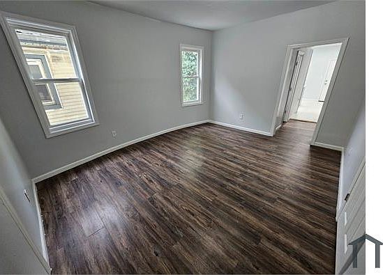 5th image of 799 S 15th St Floor 3