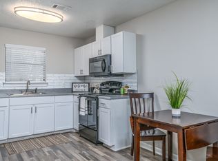 Auburn Flats, Auburn, AL 36830