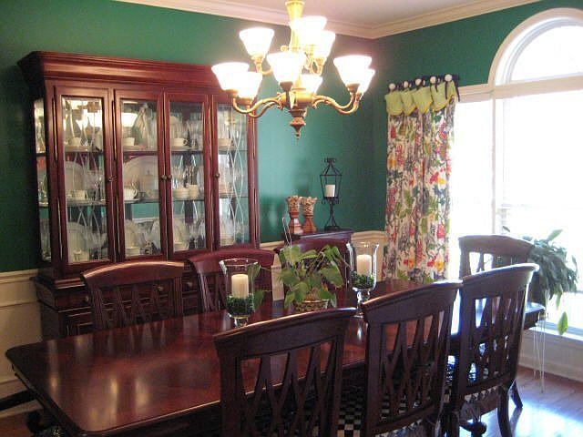 2nd image of 2106 E Crabapple Ct