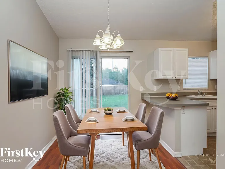 797 Chestnut Ave — Photo 9