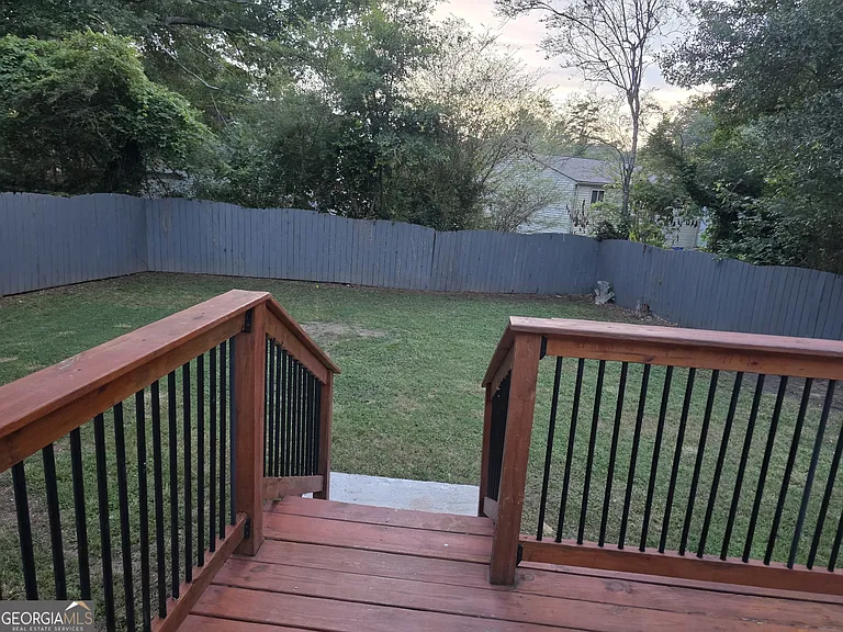5349 Tracey Dr — Photo 3
