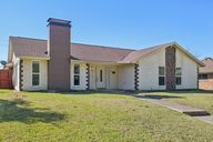 Winterstone Dr-S0111-003.jpg