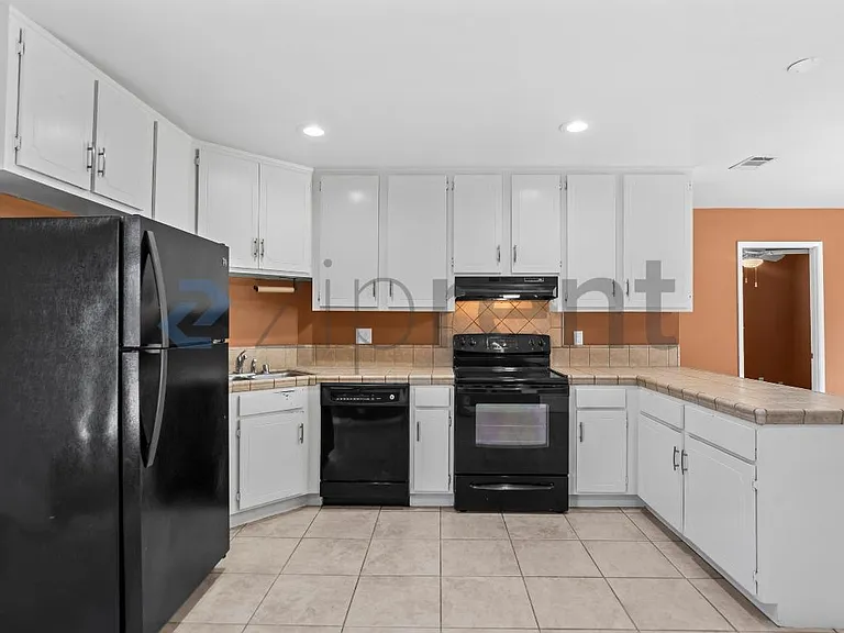 13933 Santiago Rd — Photo 12