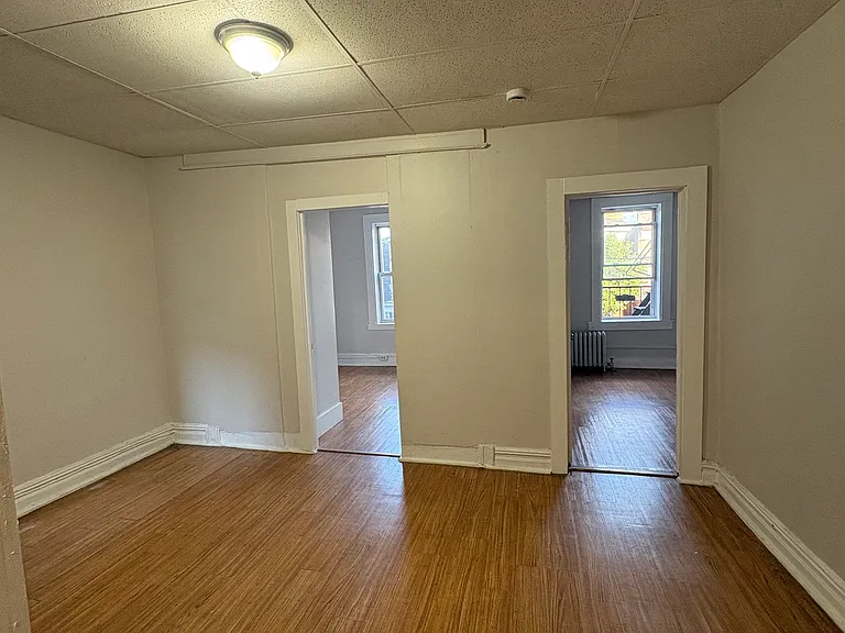 5309 Hudson Ave #5 — Photo 5