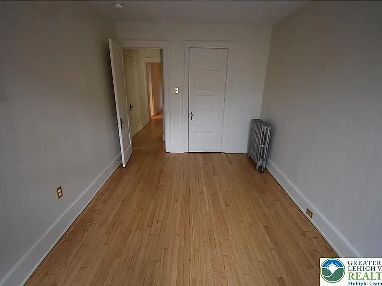 4 Bennett Ct — Photo 11