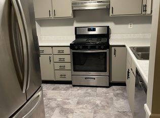 5480 Colony Dr N, Saginaw, MI 48638